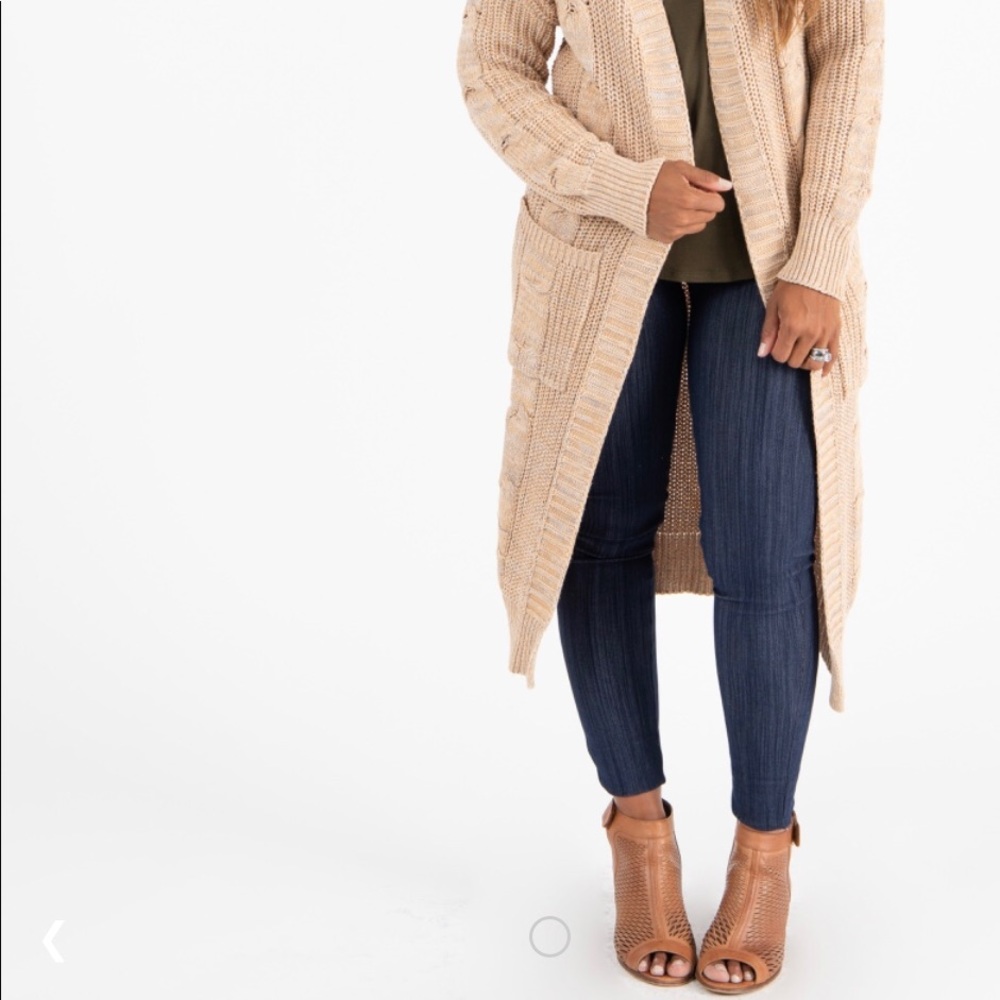 Agnes & Dora | Heathered Camel Dreamy Duster - Picture 3 of 6